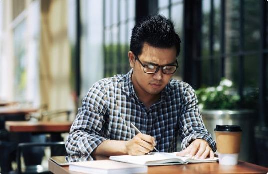 img_student-doing-test-min